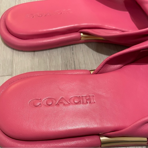 COACH Brooklyn Bright Barbie Pink and Gold Leather Sandals Slides NEW - Picture 6 of 9